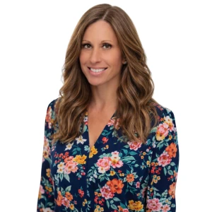 image of agent Nicole Stewart
